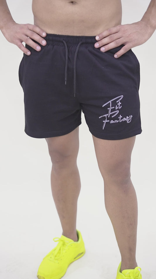 Urban Camouflage: The FIT FANTASY Statement Shorts